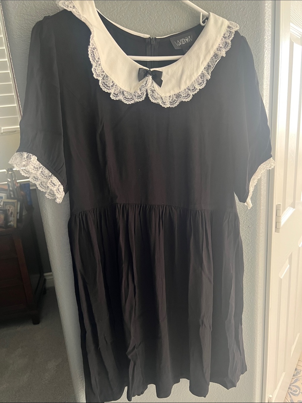 Black and White Lace Peter Pan Collar  Dress